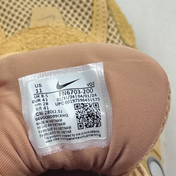 Nike V2K Run Womens 11 Sesame Brown Shoes Sneakers Running Athletic FN6703-200 - Picture 9 of 9